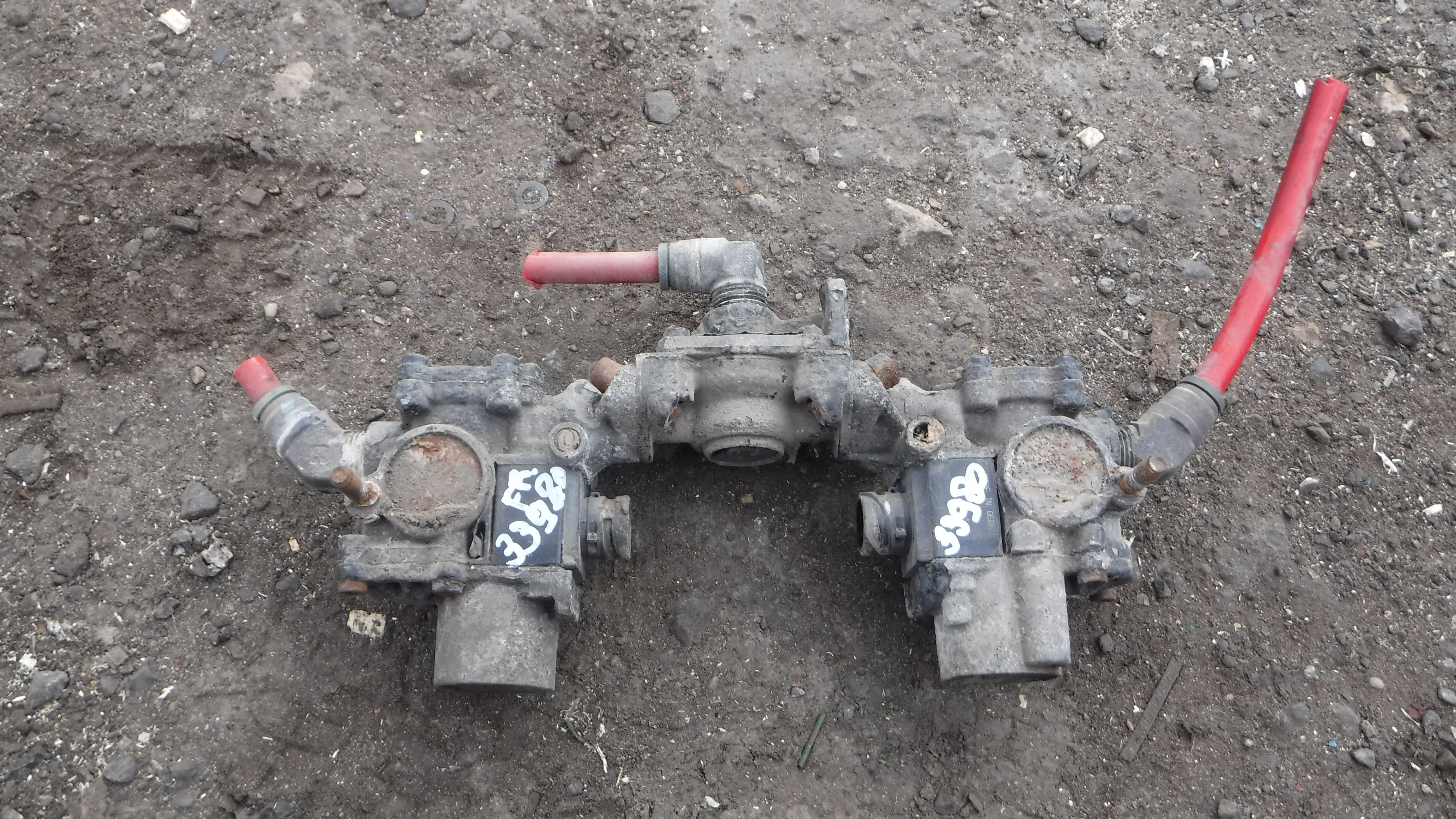 Кран тормозной ABS передний Фредлайнер Columbia CATERPILLAR 15 CAT 15 C15MBN